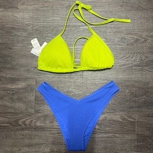 *NEW with Tags* Aerie Ribbed Bikini (Size Large Top, Medium Bottoms)